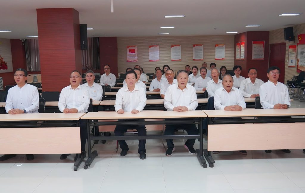 市教育家协会孔子学堂、京杭佳苑社区孔子学堂联合举办“祭孔·诵典”活动